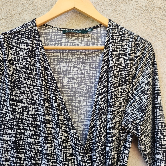 LAUREN RALPH LAUREN Women’s Wrap Dress Size 14W Black White Fit and Flare - Picture 4 of 11